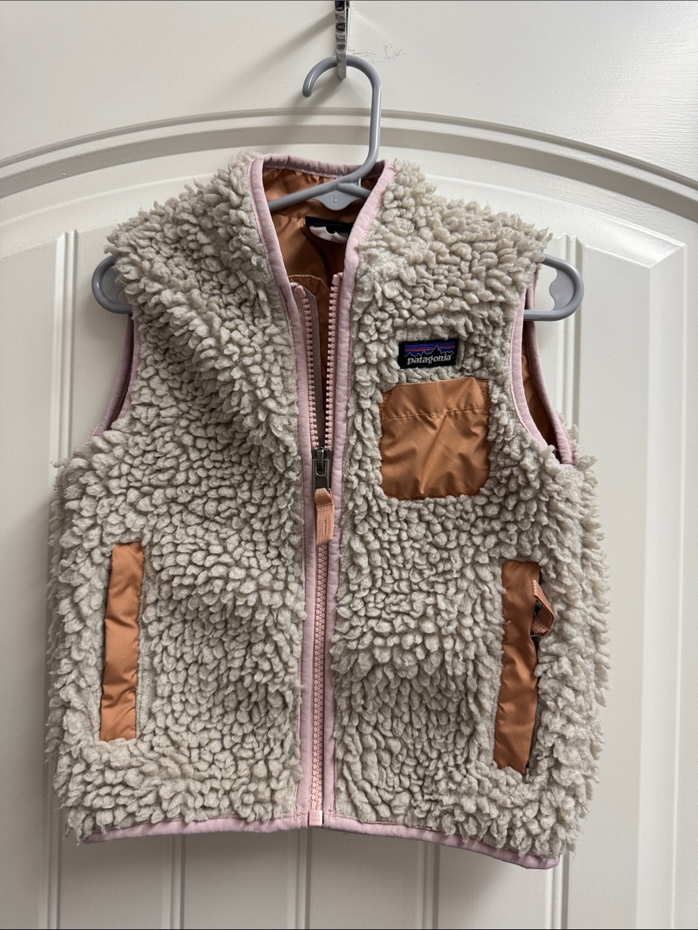 EUC Patagonia Kids Retro X Vest in pink and natural size 2T